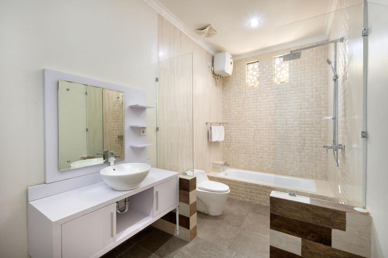 Jineswari Kuta By Kamara Hotel Buitenkant foto